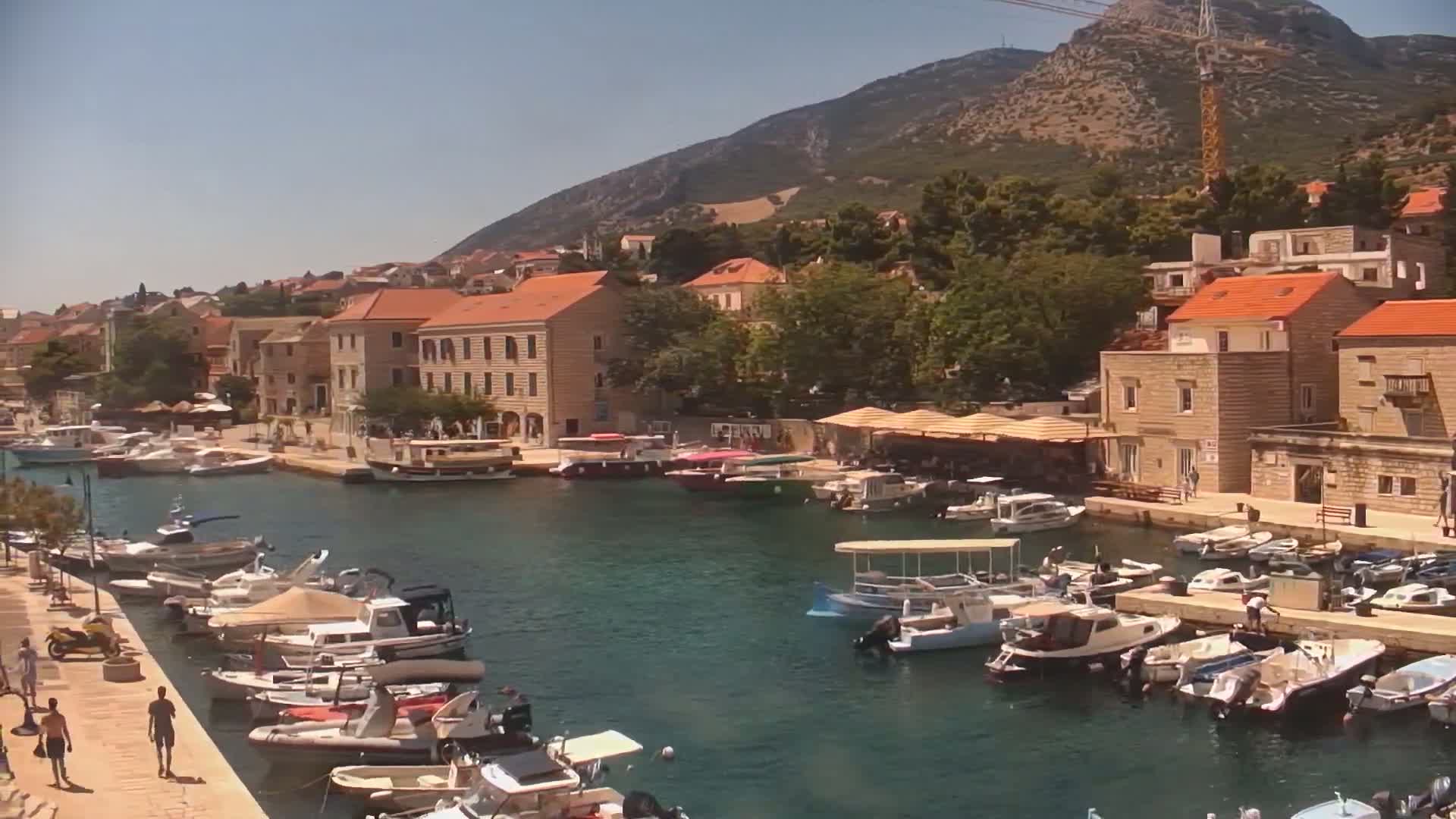 Otok  Brač Island, Bol Village & Adriatic Coast Live Cam - Bol, Brac Island, Split-Dalmatia, Croatia