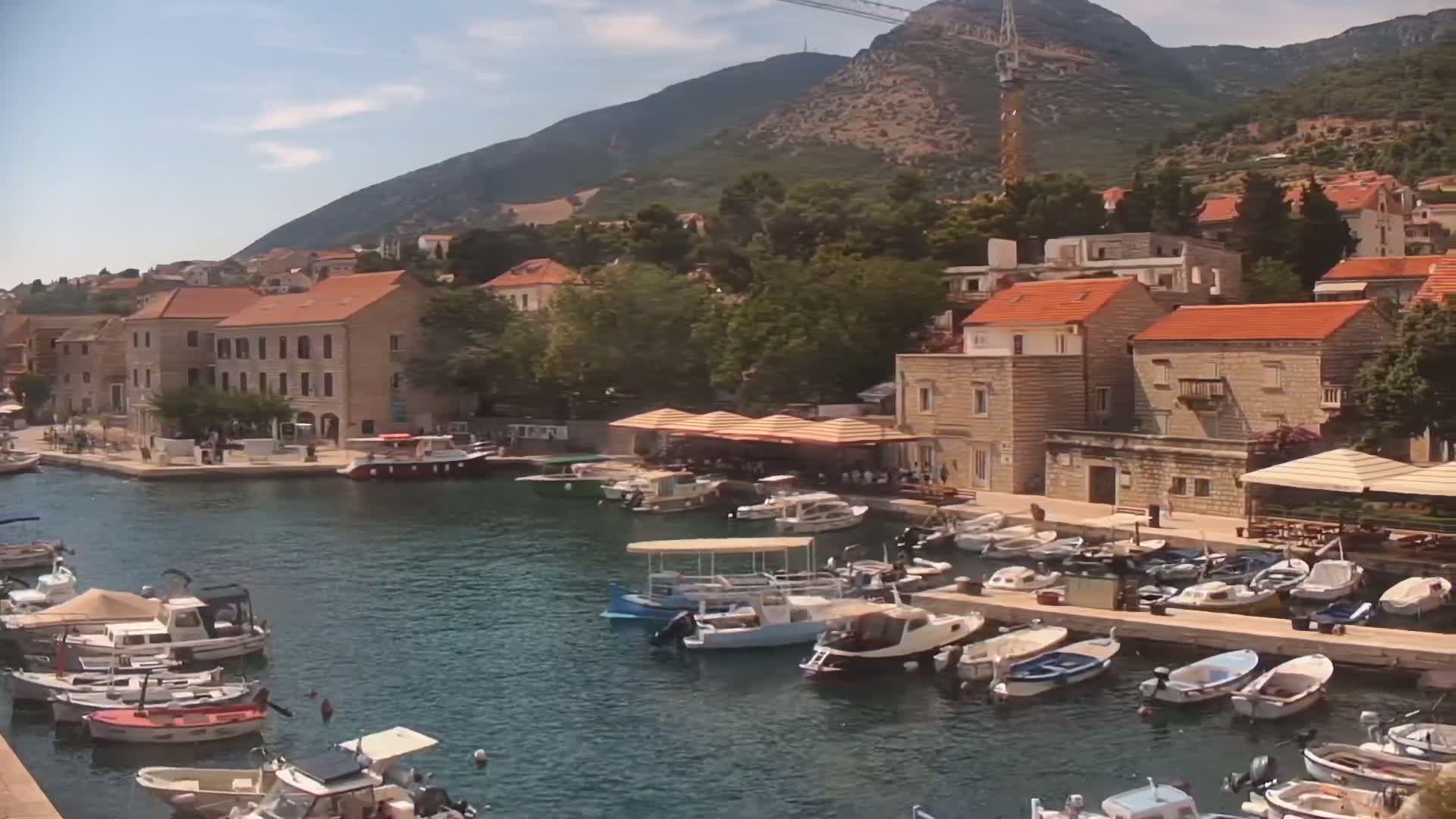 Otok  Brač Island, Bol Village & Adriatic Coast Live Cam - Bol, Brac Island, Split-Dalmatia, Croatia