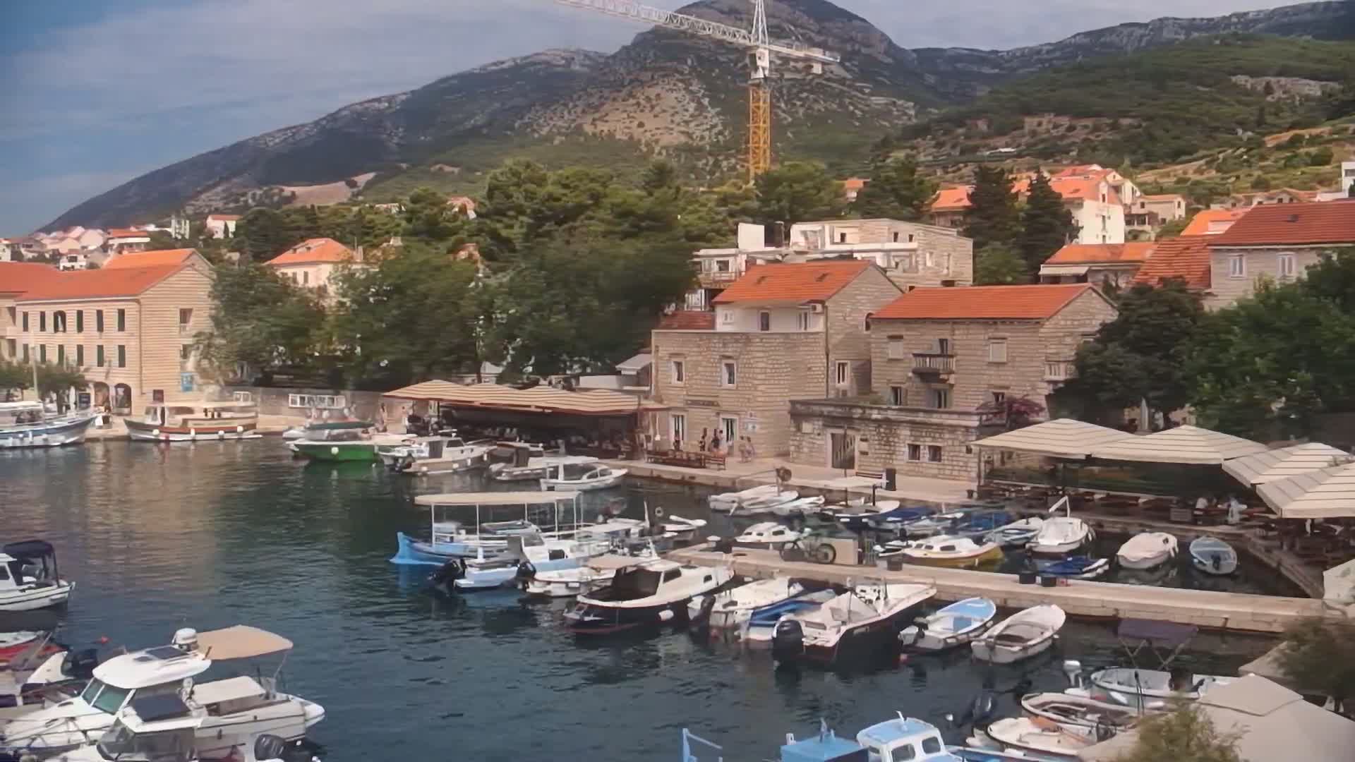 Otok  Brač Island, Bol Village & Adriatic Coast Live Cam - Bol, Brac Island, Split-Dalmatia, Croatia