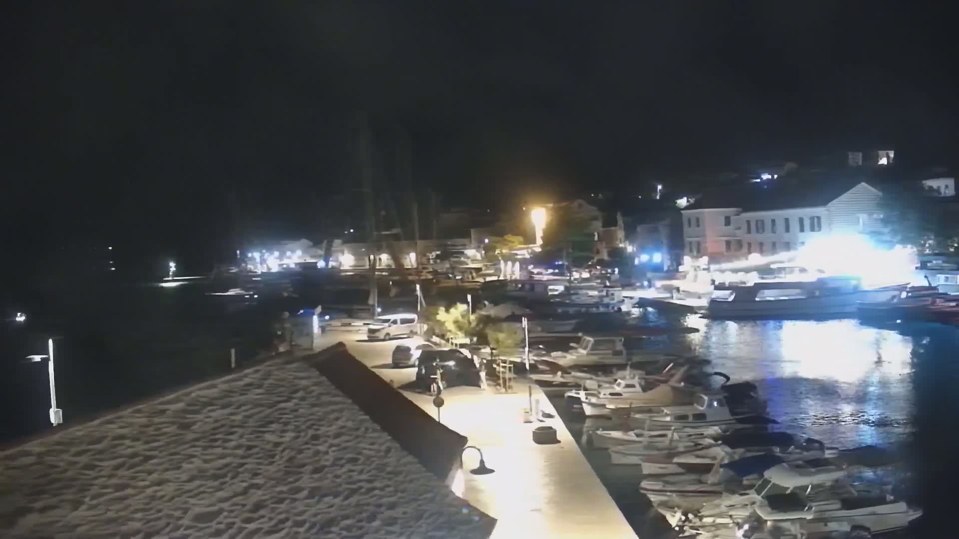 Otok  Brač Island, Bol Village & Adriatic Coast Live Cam - Bol, Brac Island, Split-Dalmatia, Croatia