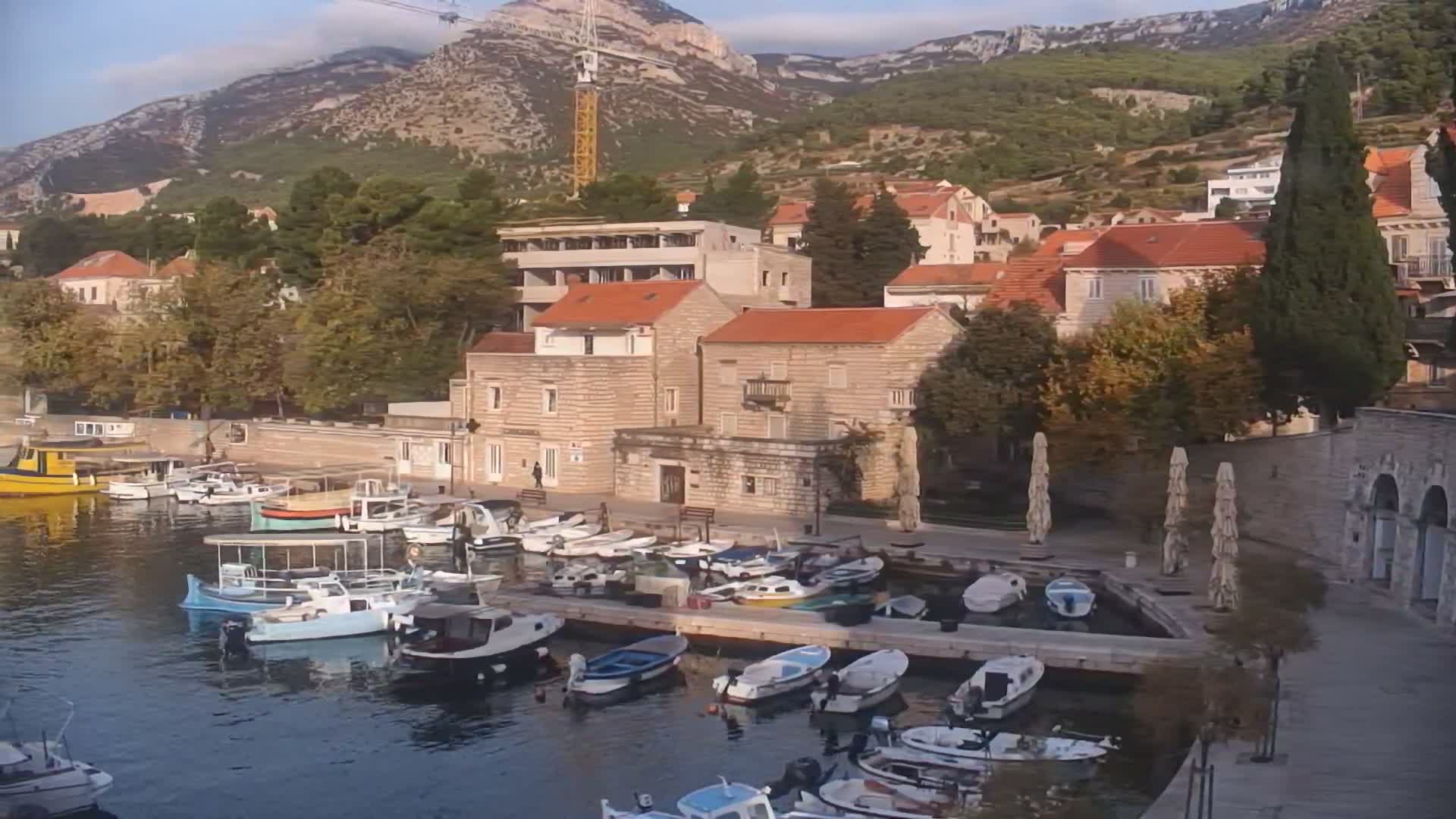 Otok  Brač Island, Bol Village & Adriatic Coast Live Cam - Bol, Brac Island, Split-Dalmatia, Croatia