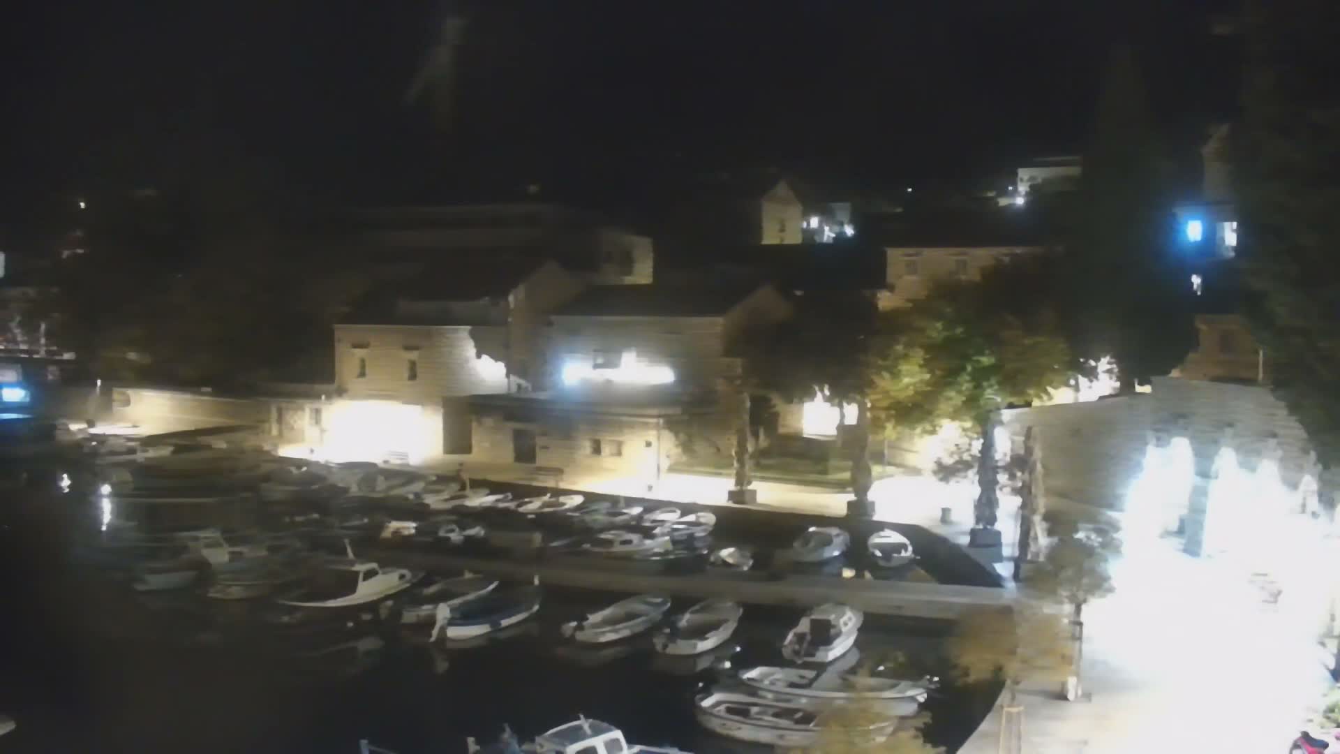 Otok  Brač Island, Bol Village & Adriatic Coast Live Cam - Bol, Brac Island, Split-Dalmatia, Croatia