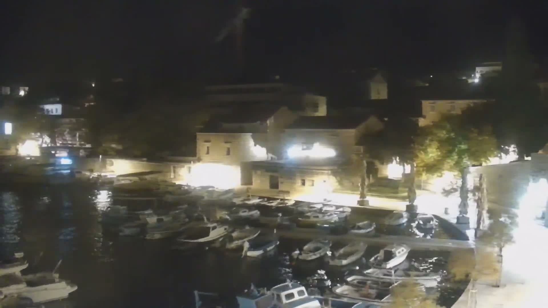 Otok  Brač Island, Bol Village & Adriatic Coast Live Cam - Bol, Brac Island, Split-Dalmatia, Croatia