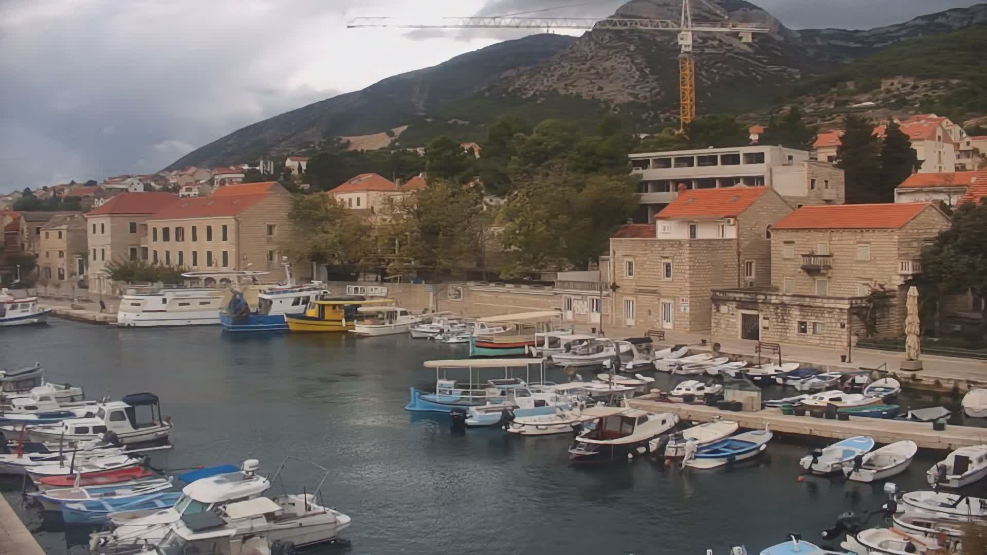Otok  Brač Island, Bol Village & Adriatic Coast Live Cam - Bol, Brac Island, Split-Dalmatia, Croatia