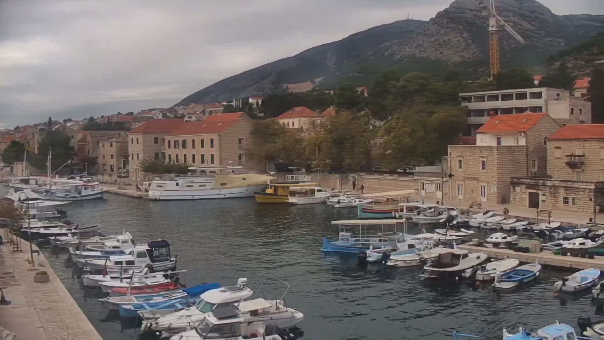 Otok  Brač Island, Bol Village & Adriatic Coast Live Cam - Bol, Brac Island, Split-Dalmatia, Croatia