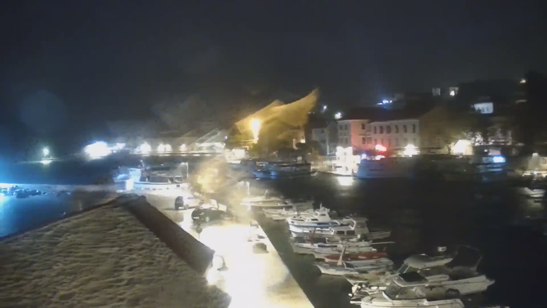 Otok  Brač Island, Bol Village & Adriatic Coast Live Cam - Bol, Brac Island, Split-Dalmatia, Croatia