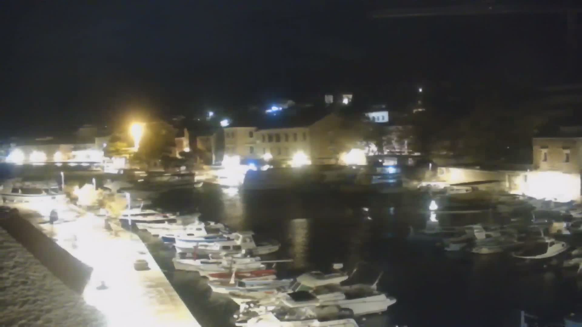 Otok  Brač Island, Bol Village & Adriatic Coast Live Cam - Bol, Brac Island, Split-Dalmatia, Croatia