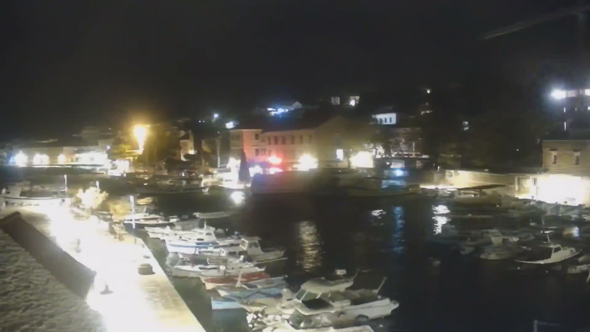 Otok  Brač Island, Bol Village & Adriatic Coast Live Cam - Bol, Brac Island, Split-Dalmatia, Croatia