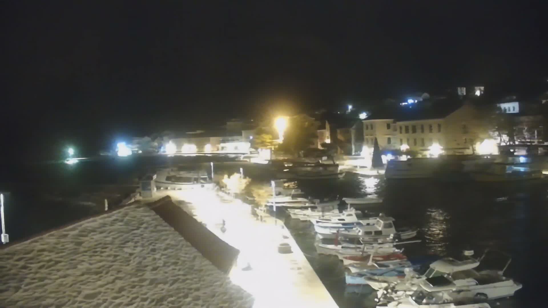 Otok  Brač Island, Bol Village & Adriatic Coast Live Cam - Bol, Brac Island, Split-Dalmatia, Croatia