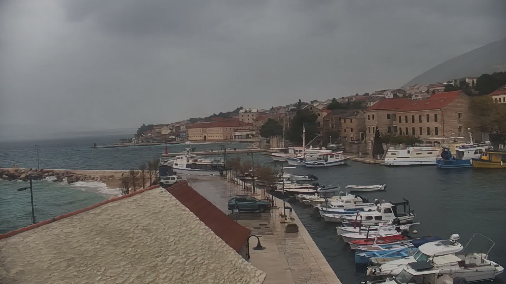 Otok  Brač Island, Bol Village & Adriatic Coast Live Cam - Bol, Brac Island, Split-Dalmatia, Croatia