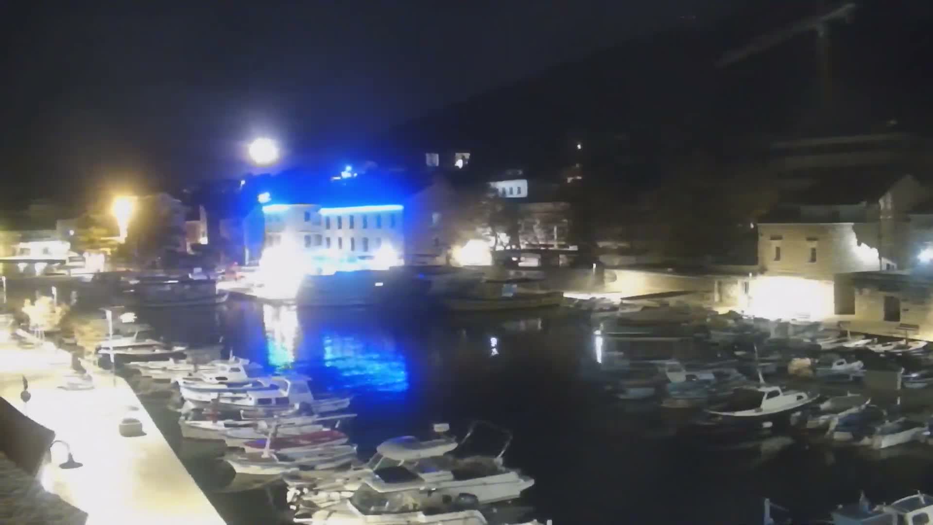 Otok  Brač Island, Bol Village & Adriatic Coast Live Cam - Bol, Brac Island, Split-Dalmatia, Croatia