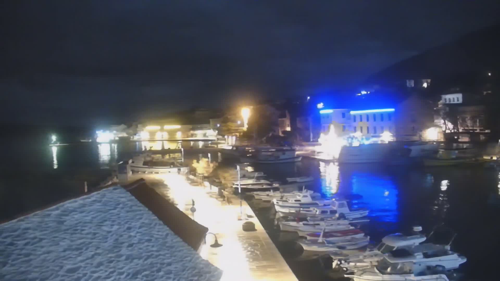 Otok  Brač Island, Bol Village & Adriatic Coast Live Cam - Bol, Brac Island, Split-Dalmatia, Croatia