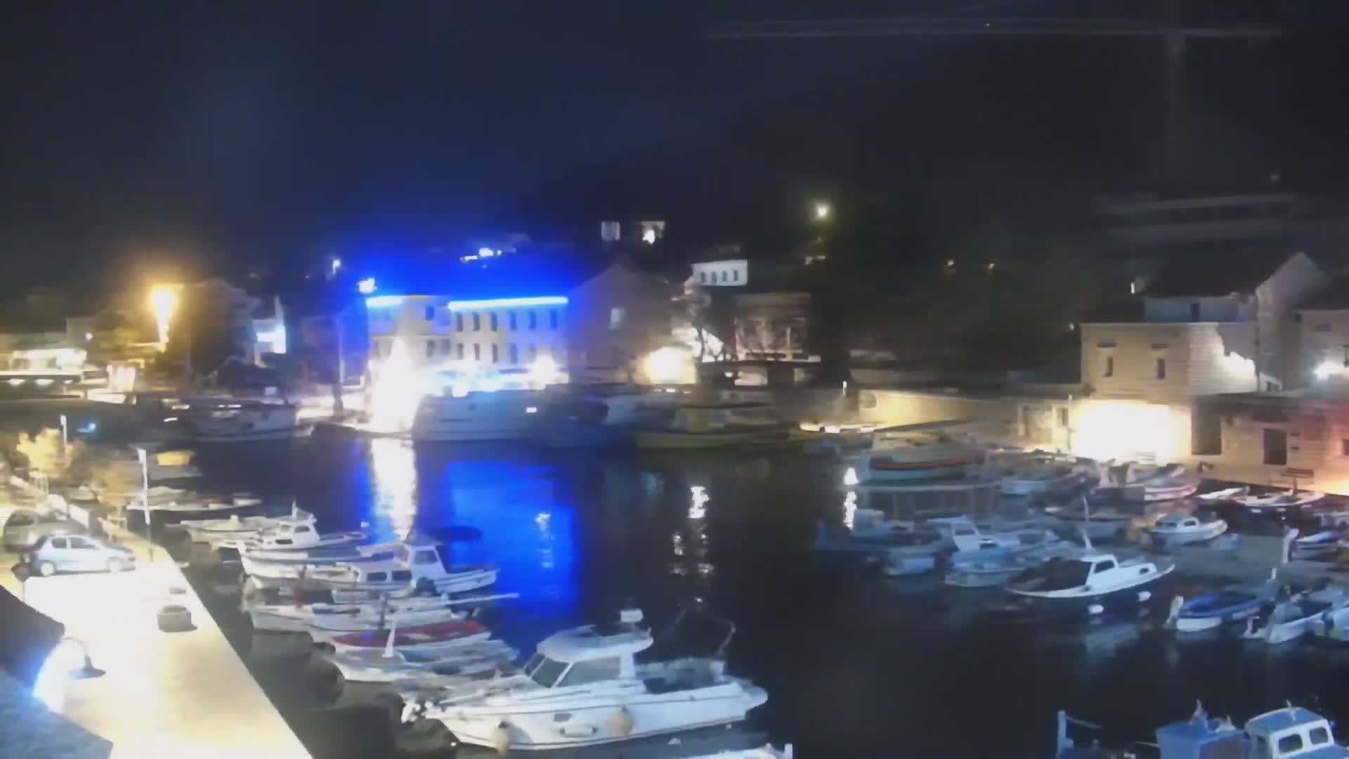 Otok  Brač Island, Bol Village & Adriatic Coast Live Cam - Bol, Brac Island, Split-Dalmatia, Croatia