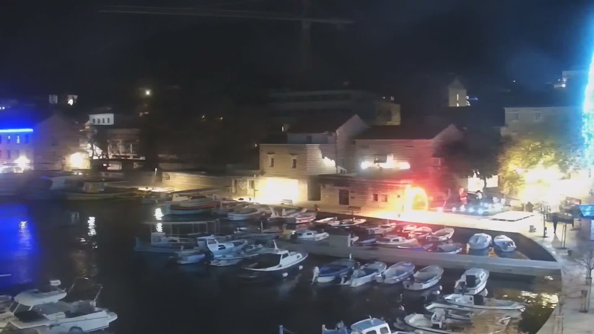 Otok  Brač Island, Bol Village & Adriatic Coast Live Cam - Bol, Brac Island, Split-Dalmatia, Croatia