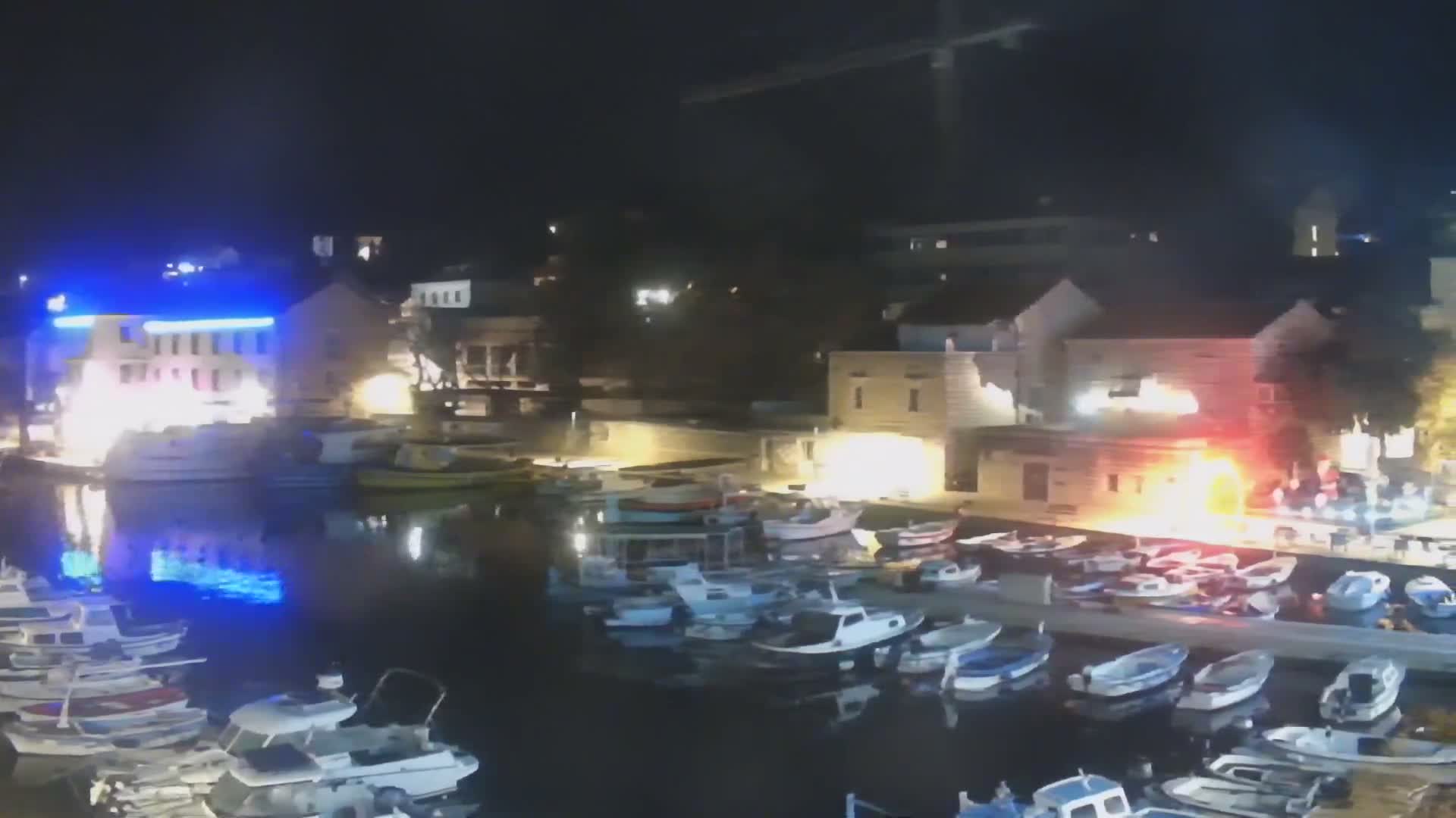 Otok  Brač Island, Bol Village & Adriatic Coast Live Cam - Bol, Brac Island, Split-Dalmatia, Croatia