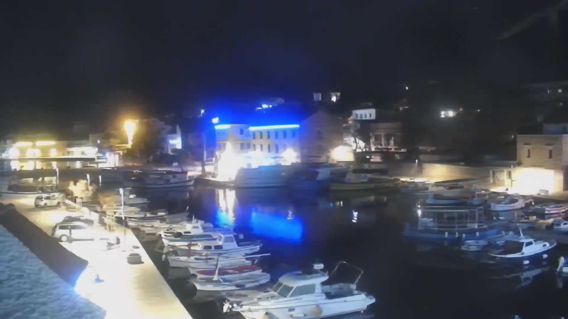 Otok  Brač Island, Bol Village & Adriatic Coast Live Cam - Bol, Brac Island, Split-Dalmatia, Croatia