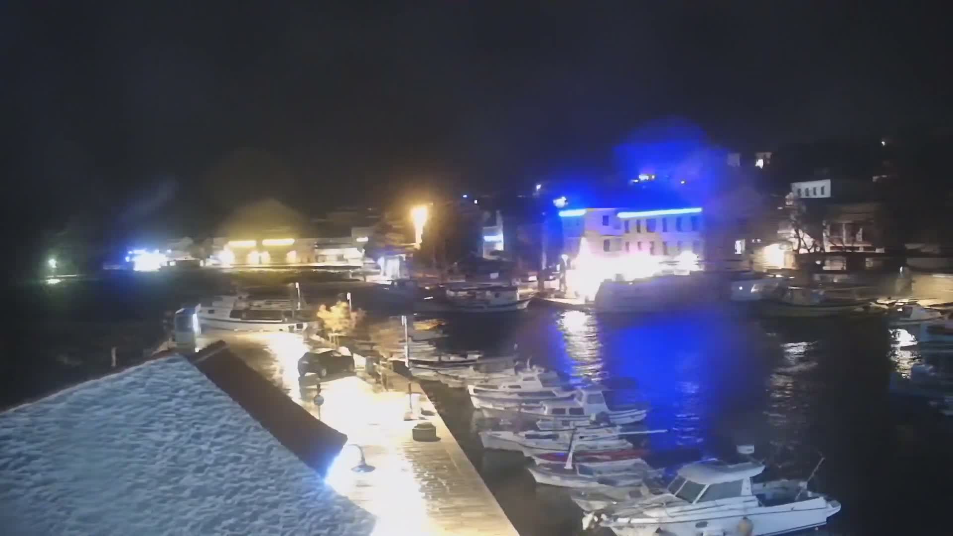 Otok  Brač Island, Bol Village & Adriatic Coast Live Cam - Bol, Brac Island, Split-Dalmatia, Croatia