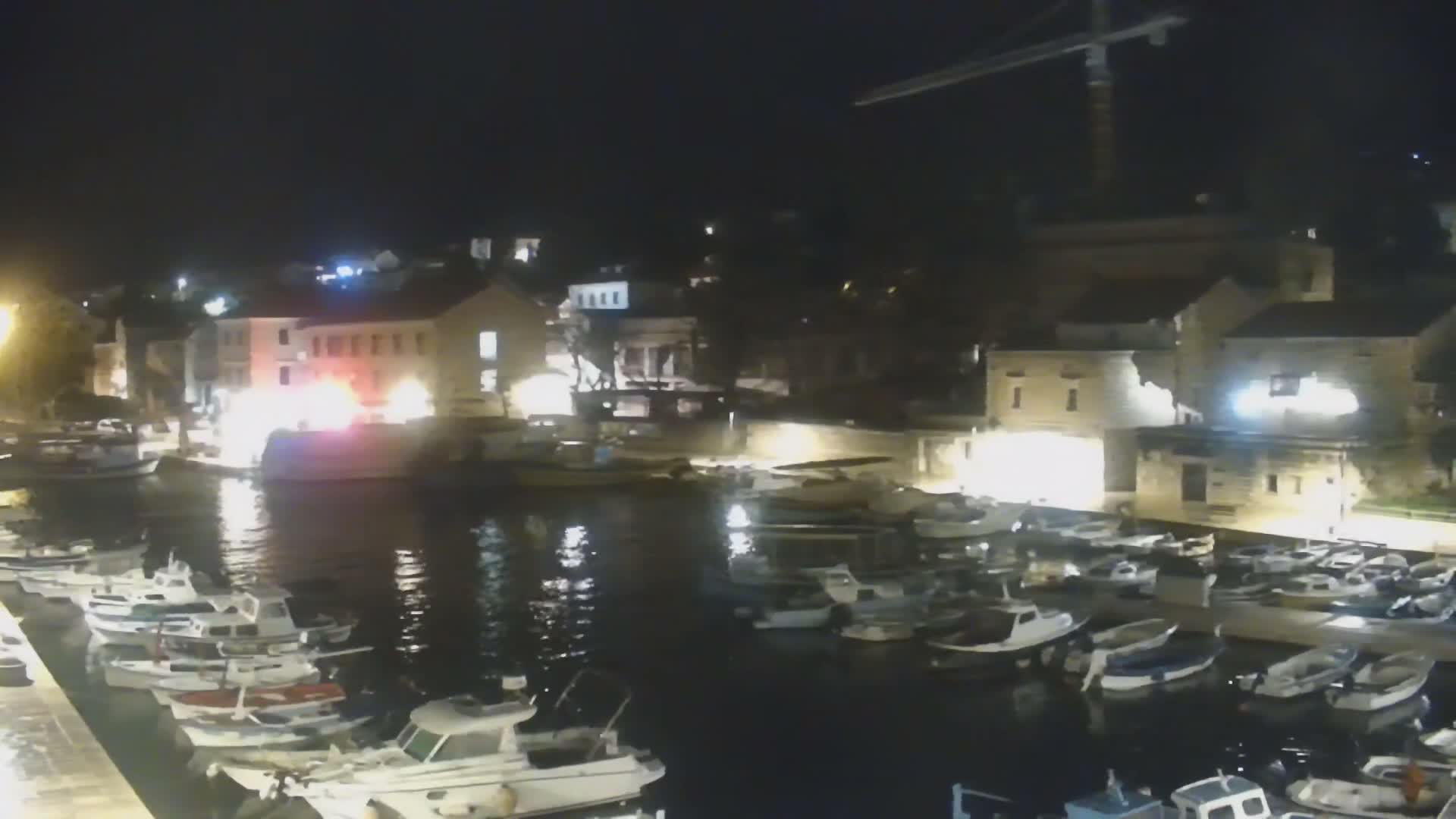 Otok  Brač Island, Bol Village & Adriatic Coast Live Cam - Bol, Brac Island, Split-Dalmatia, Croatia