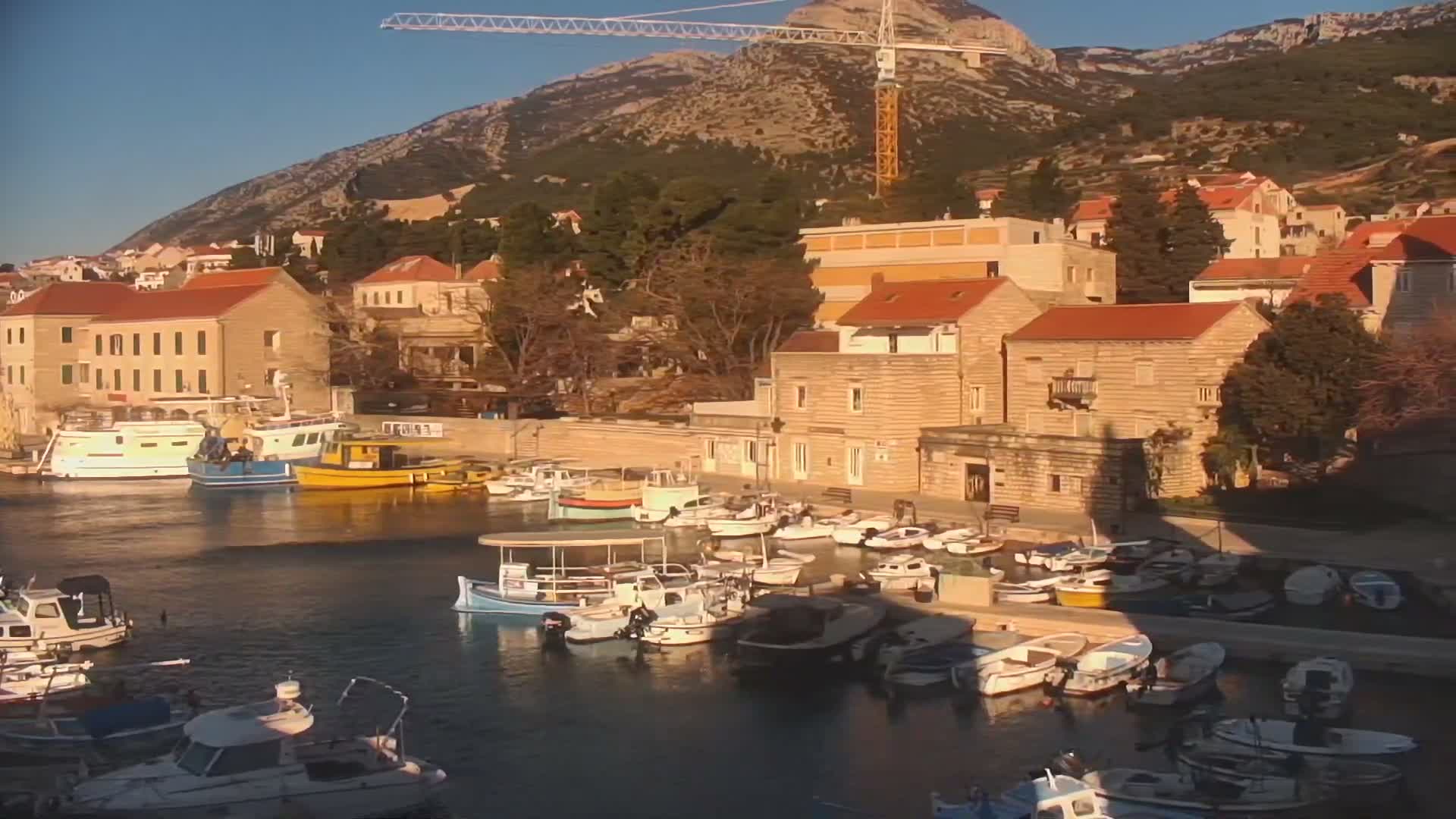 Otok  Brač Island, Bol Village & Adriatic Coast Live Cam - Bol, Brac Island, Split-Dalmatia, Croatia