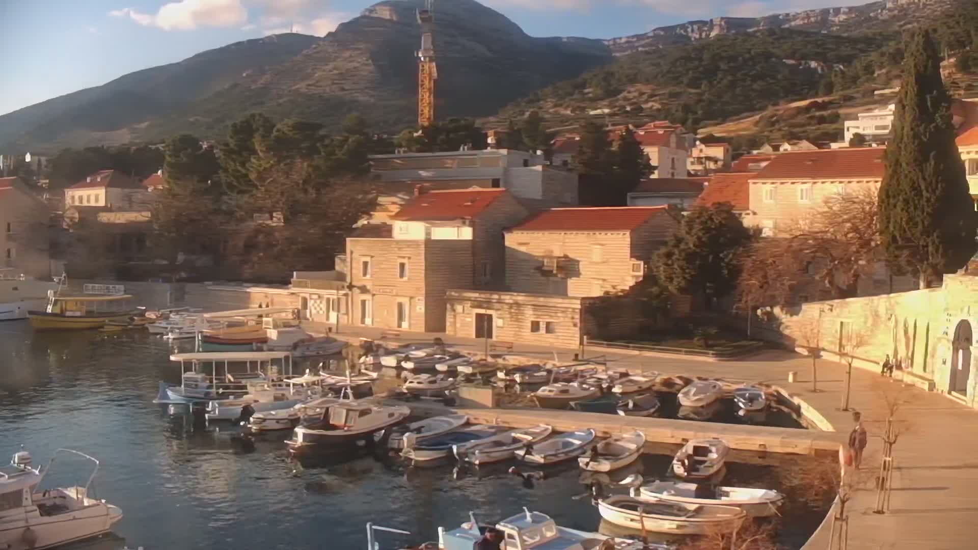 Otok  Brač Island, Bol Village & Adriatic Coast Live Cam - Bol, Brac Island, Split-Dalmatia, Croatia