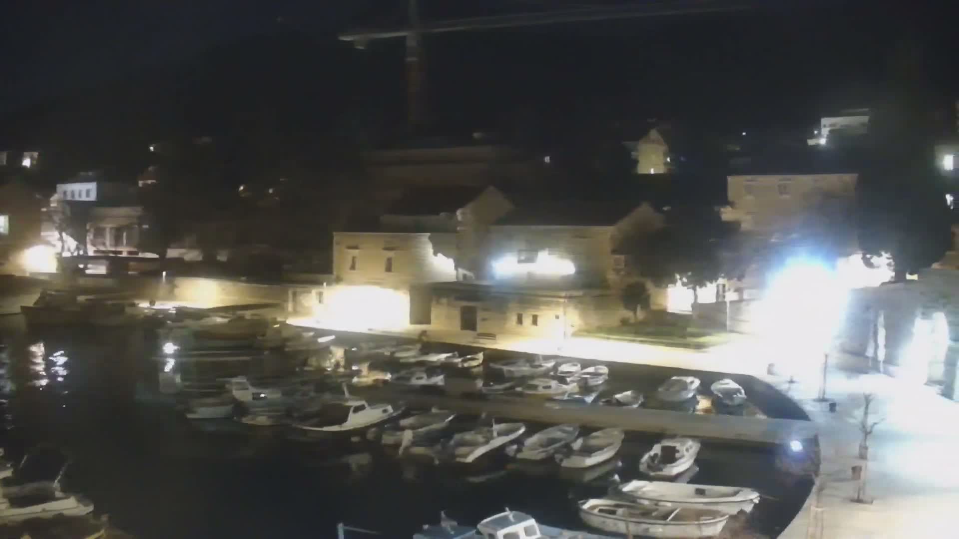Otok  Brač Island, Bol Village & Adriatic Coast Live Cam - Bol, Brac Island, Split-Dalmatia, Croatia