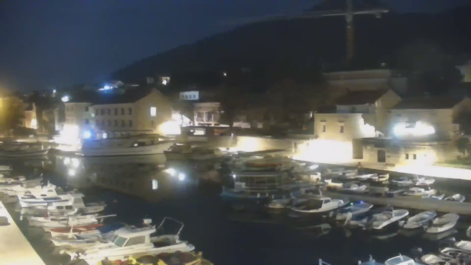 Otok  Brač Island, Bol Village & Adriatic Coast Live Cam - Bol, Brac Island, Split-Dalmatia, Croatia
