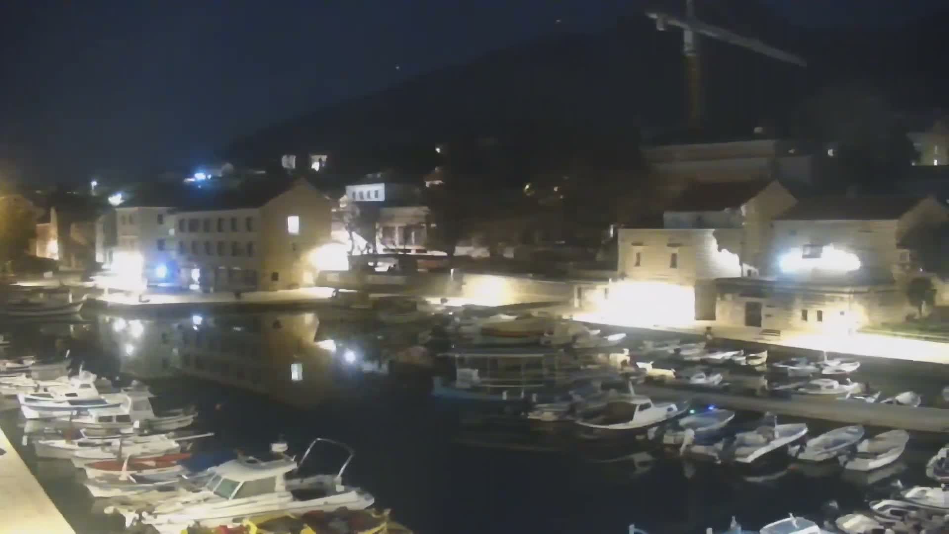 Otok  Brač Island, Bol Village & Adriatic Coast Live Cam - Bol, Brac Island, Split-Dalmatia, Croatia
