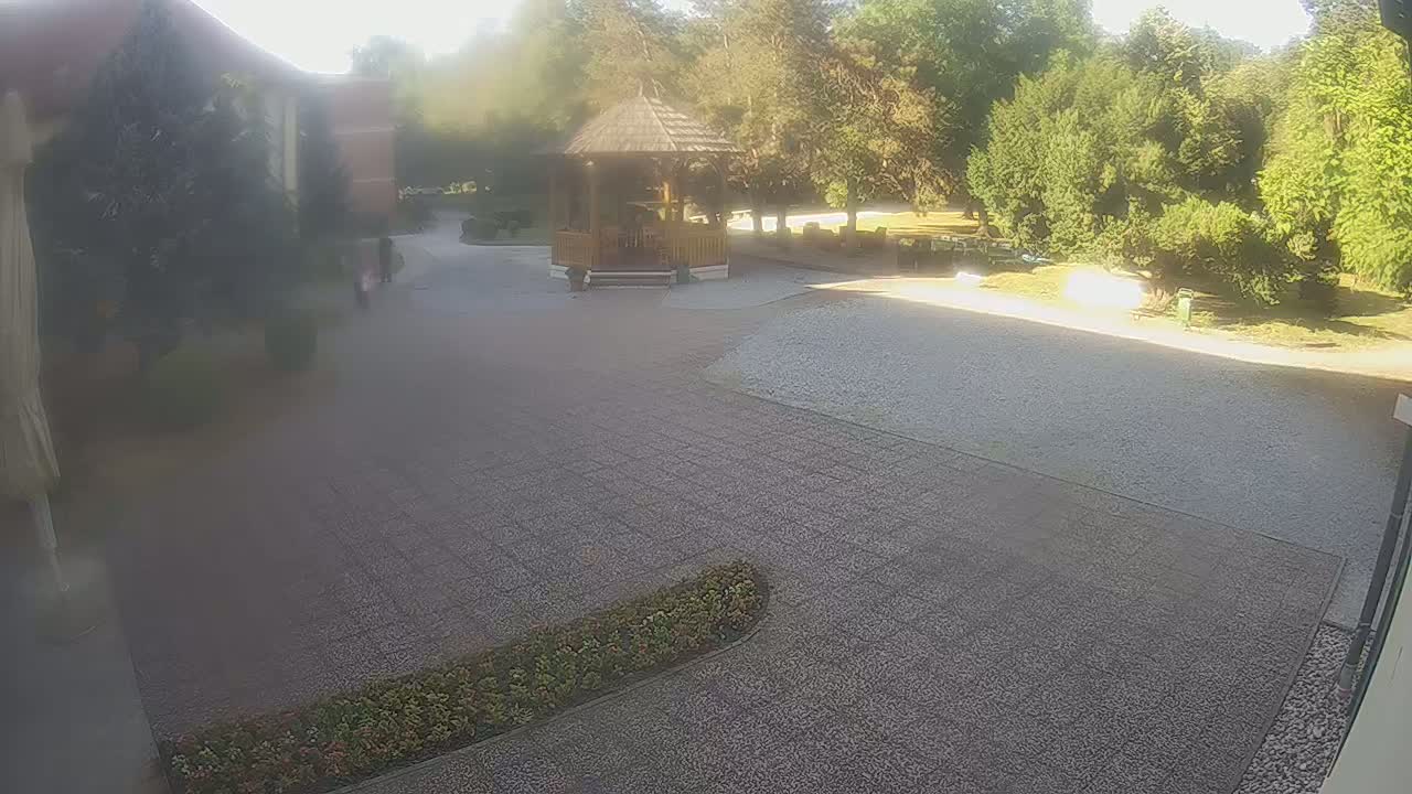 Stubičke Toplice Maksimillijana Vrhovca Park Live Cam - Stubicke Toplice, Krapina-Zagorje, Croatia