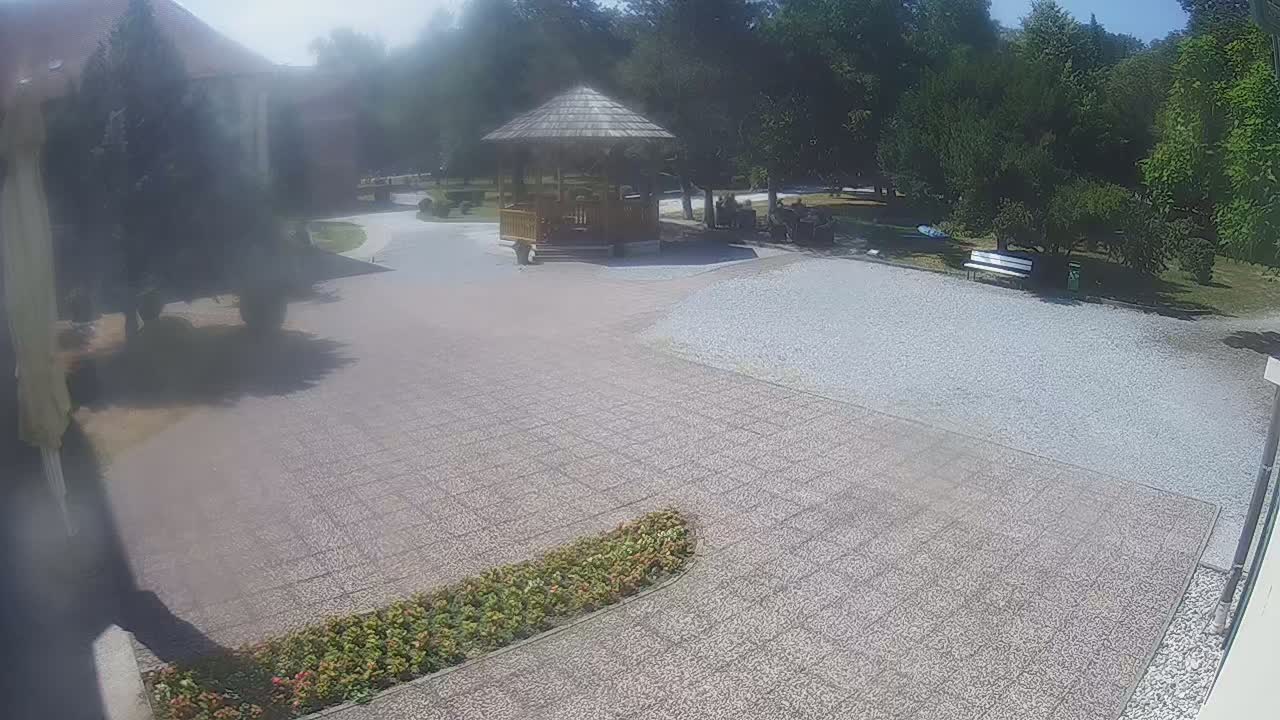 Stubičke Toplice Maksimillijana Vrhovca Park Live Cam - Stubicke Toplice, Krapina-Zagorje, Croatia