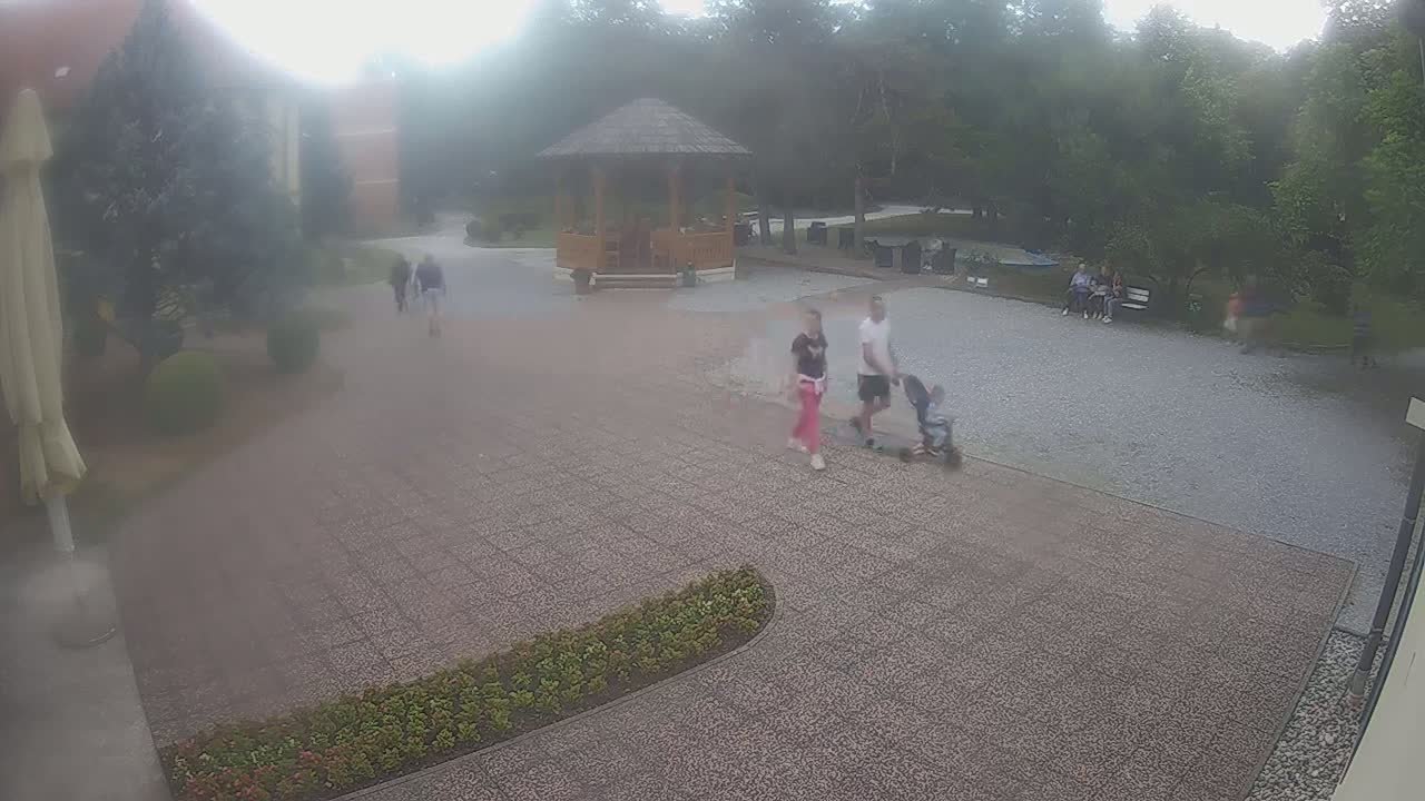 Stubičke Toplice Maksimillijana Vrhovca Park Live Cam - Stubicke Toplice, Krapina-Zagorje, Croatia
