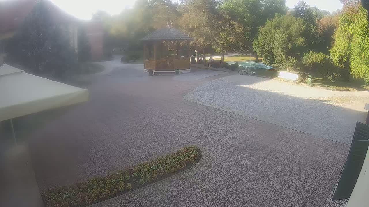 Stubičke Toplice Maksimillijana Vrhovca Park Live Cam - Stubicke Toplice, Krapina-Zagorje, Croatia