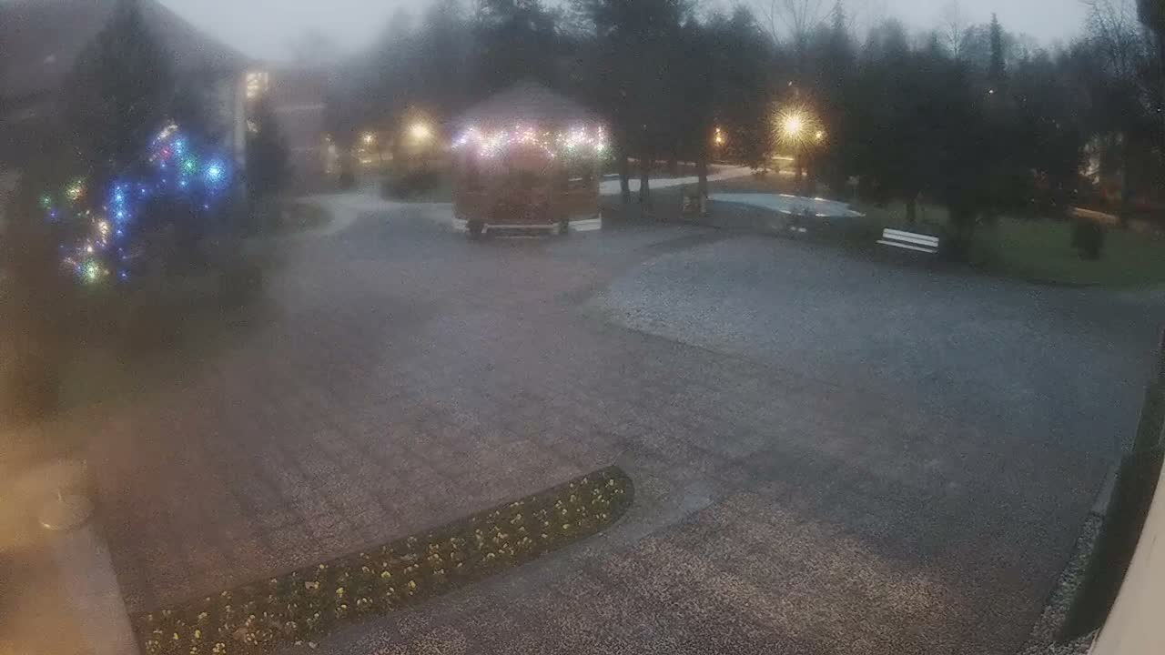 Stubičke Toplice Maksimillijana Vrhovca Park Live Cam - Stubicke Toplice, Krapina-Zagorje, Croatia