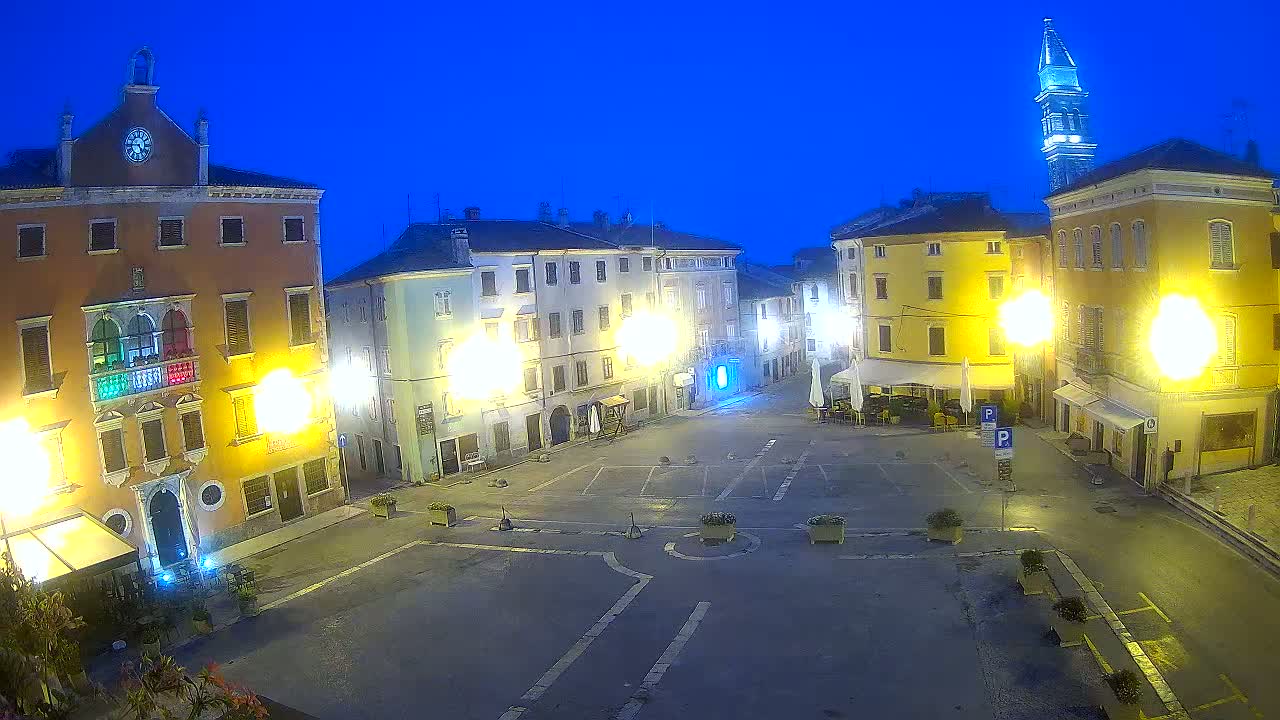 Vodnjan Dignano, Narodni Trg (People's Square) Live Cam - Vodnjan, Istria, Croatia