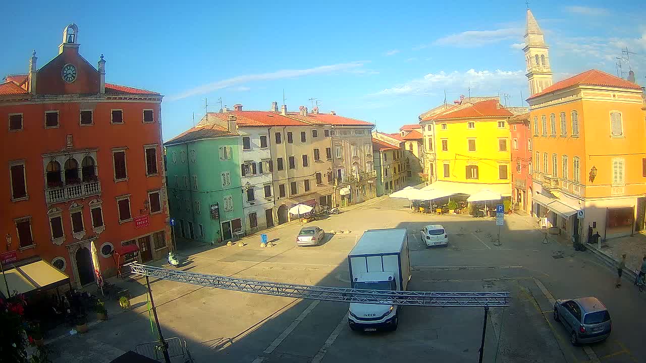 Vodnjan Dignano, Narodni Trg (People's Square) Live Cam - Vodnjan, Istria, Croatia