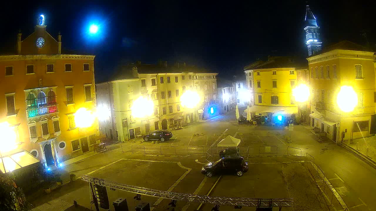 Vodnjan Dignano, Narodni Trg (People's Square) Live Cam - Vodnjan, Istria, Croatia
