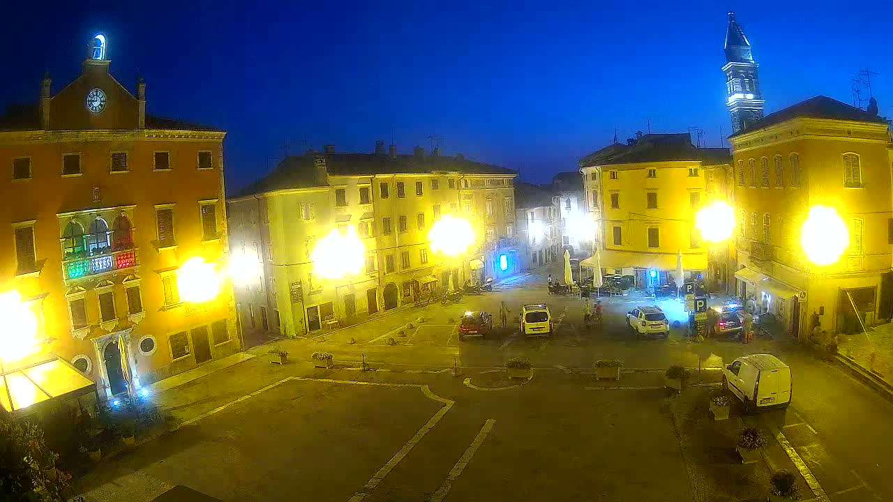 Vodnjan Dignano, Narodni Trg (People's Square) Live Cam - Vodnjan, Istria, Croatia
