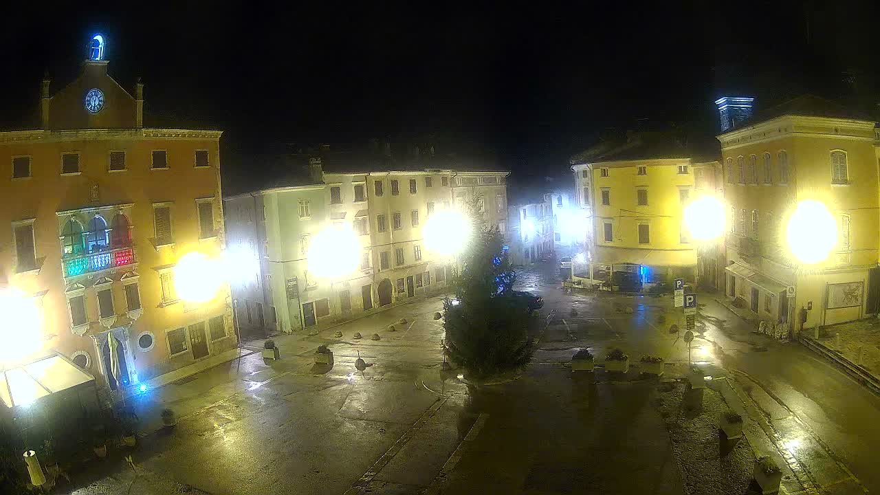 Vodnjan Dignano, Narodni Trg (People's Square) Live Cam - Vodnjan, Istria, Croatia