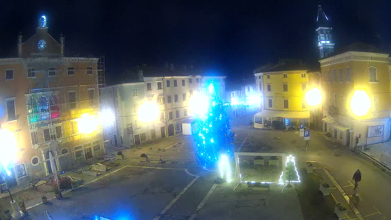 Vodnjan Dignano, Narodni Trg (People's Square) Live Cam - Vodnjan, Istria, Croatia
