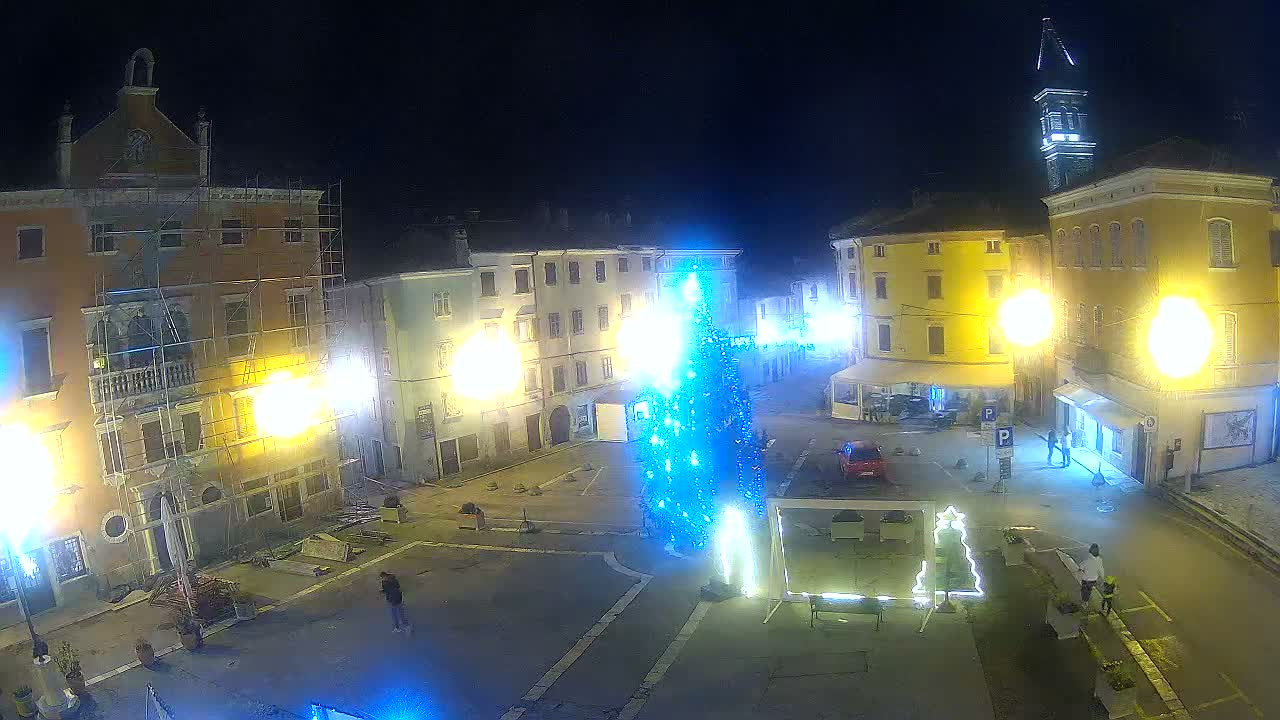 Vodnjan Dignano, Narodni Trg (People's Square) Live Cam - Vodnjan, Istria, Croatia