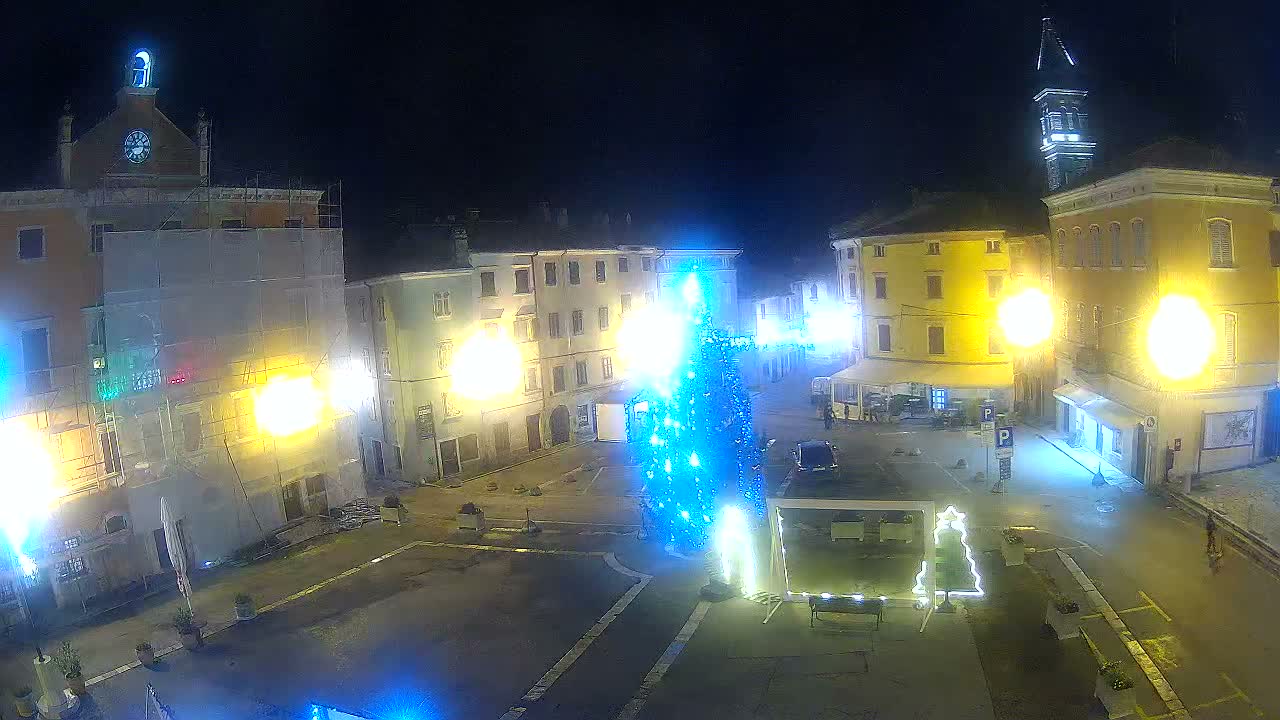 Vodnjan Dignano, Narodni Trg (People's Square) Live Cam - Vodnjan, Istria, Croatia