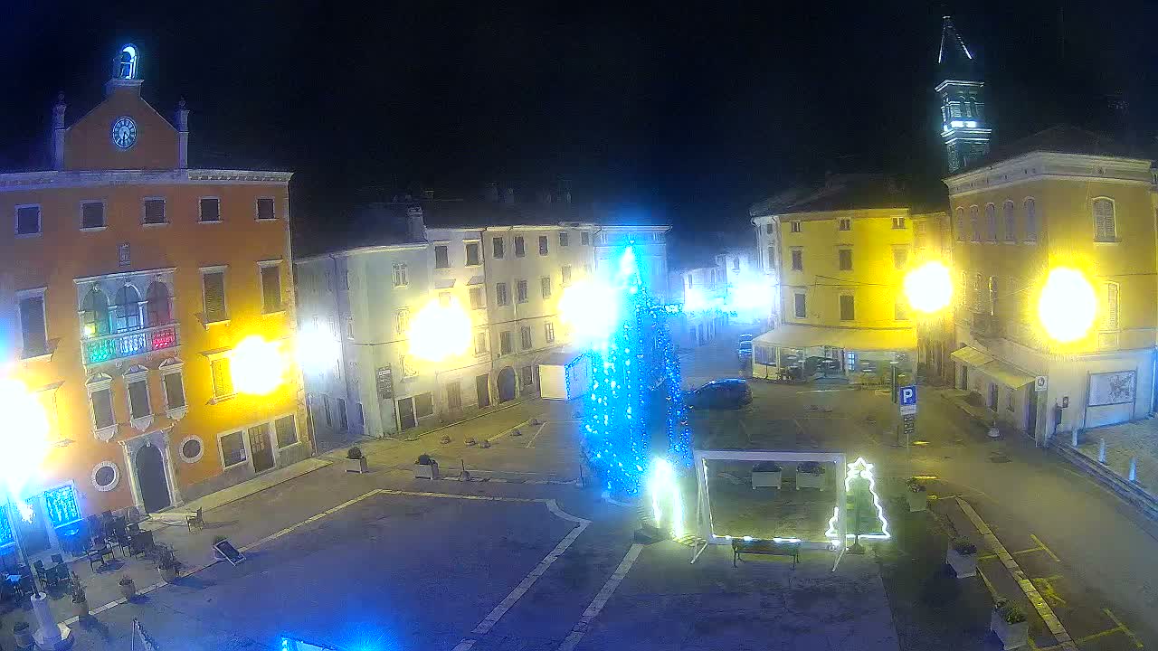 Vodnjan Dignano, Narodni Trg (People's Square) Live Cam - Vodnjan, Istria, Croatia