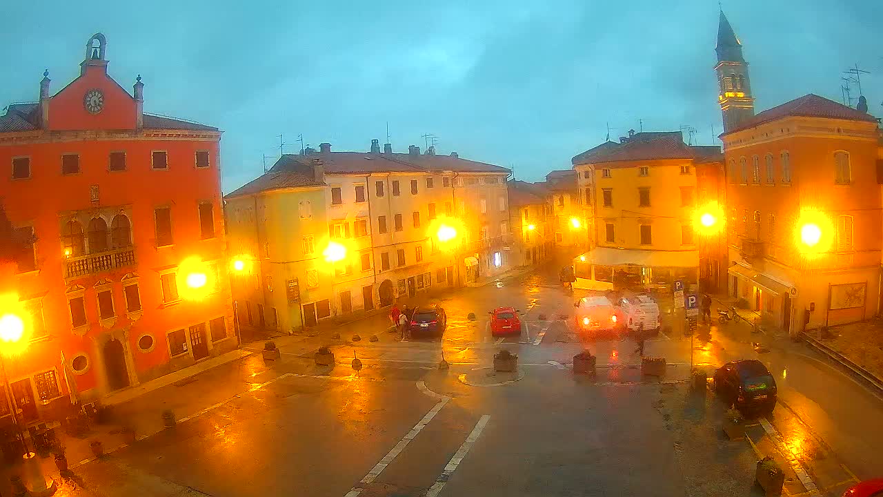 Vodnjan Dignano, Narodni Trg (People's Square) Live Cam - Vodnjan, Istria, Croatia