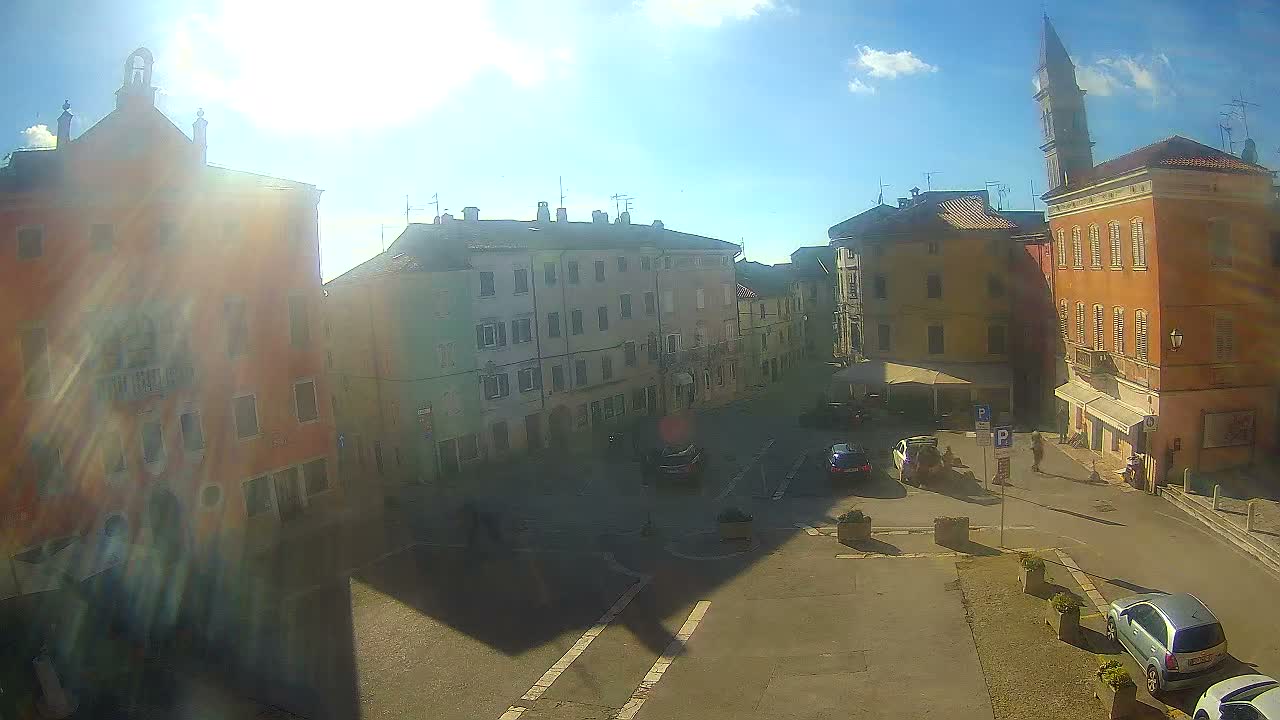 Vodnjan Dignano, Narodni Trg (People's Square) Live Cam - Vodnjan, Istria, Croatia