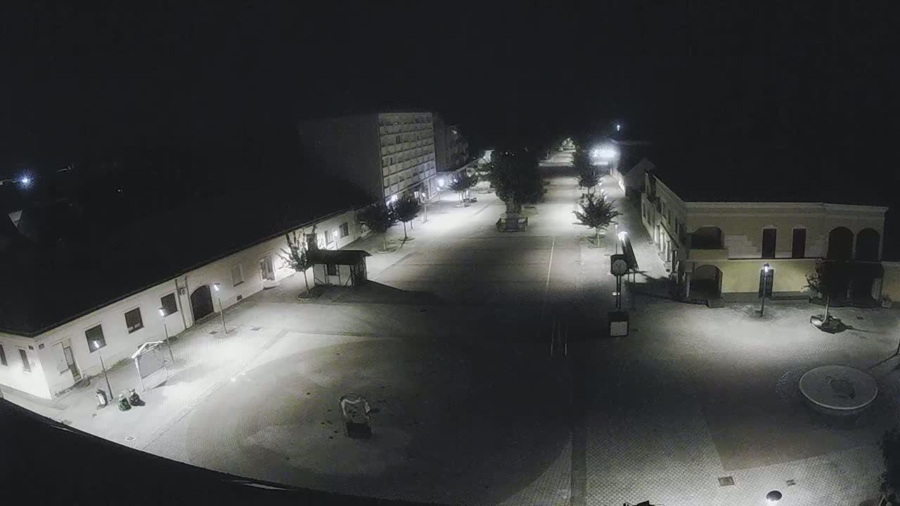 Ludbreg, Concentric Circles Center of the World, Trg Svetog Trojstva (Holy Trinity Square) Live Cam -  Ludbreg, Grad Ludbreg, Varaždin, Croatia