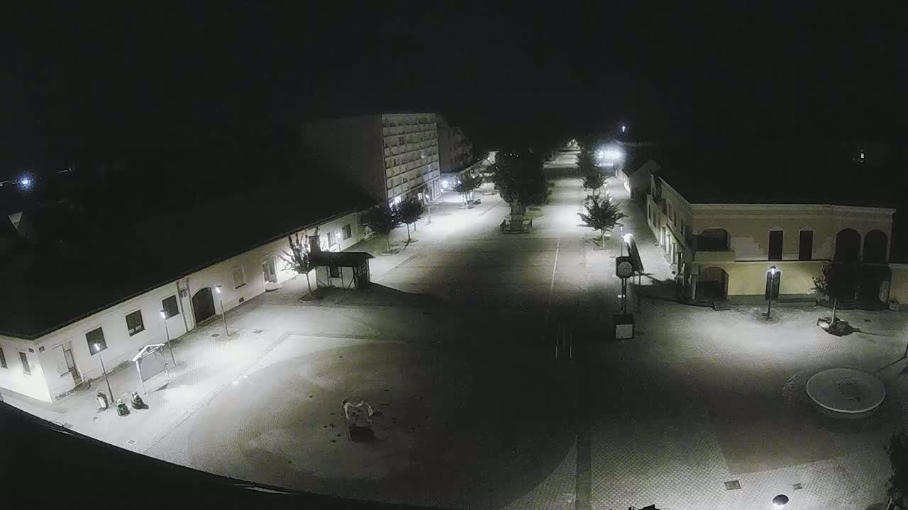 Ludbreg, Concentric Circles Center of the World, Trg Svetog Trojstva (Holy Trinity Square) Live Cam -  Ludbreg, Grad Ludbreg, Varaždin, Croatia