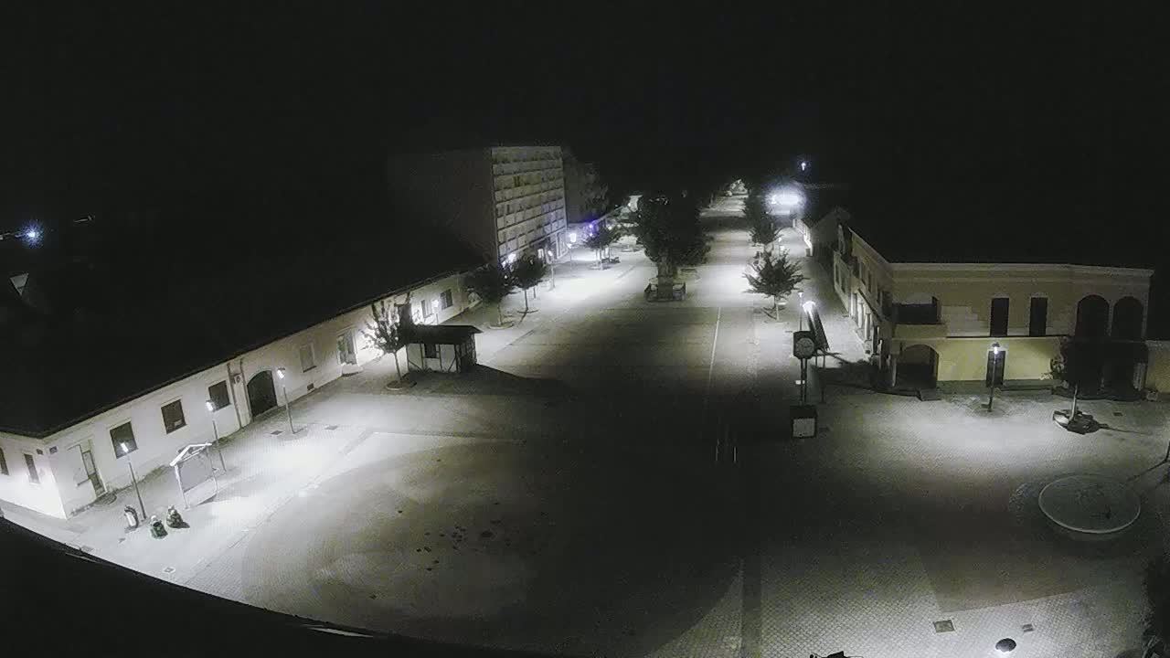 Ludbreg, Concentric Circles Center of the World, Trg Svetog Trojstva (Holy Trinity Square) Live Cam -  Ludbreg, Grad Ludbreg, Varaždin, Croatia