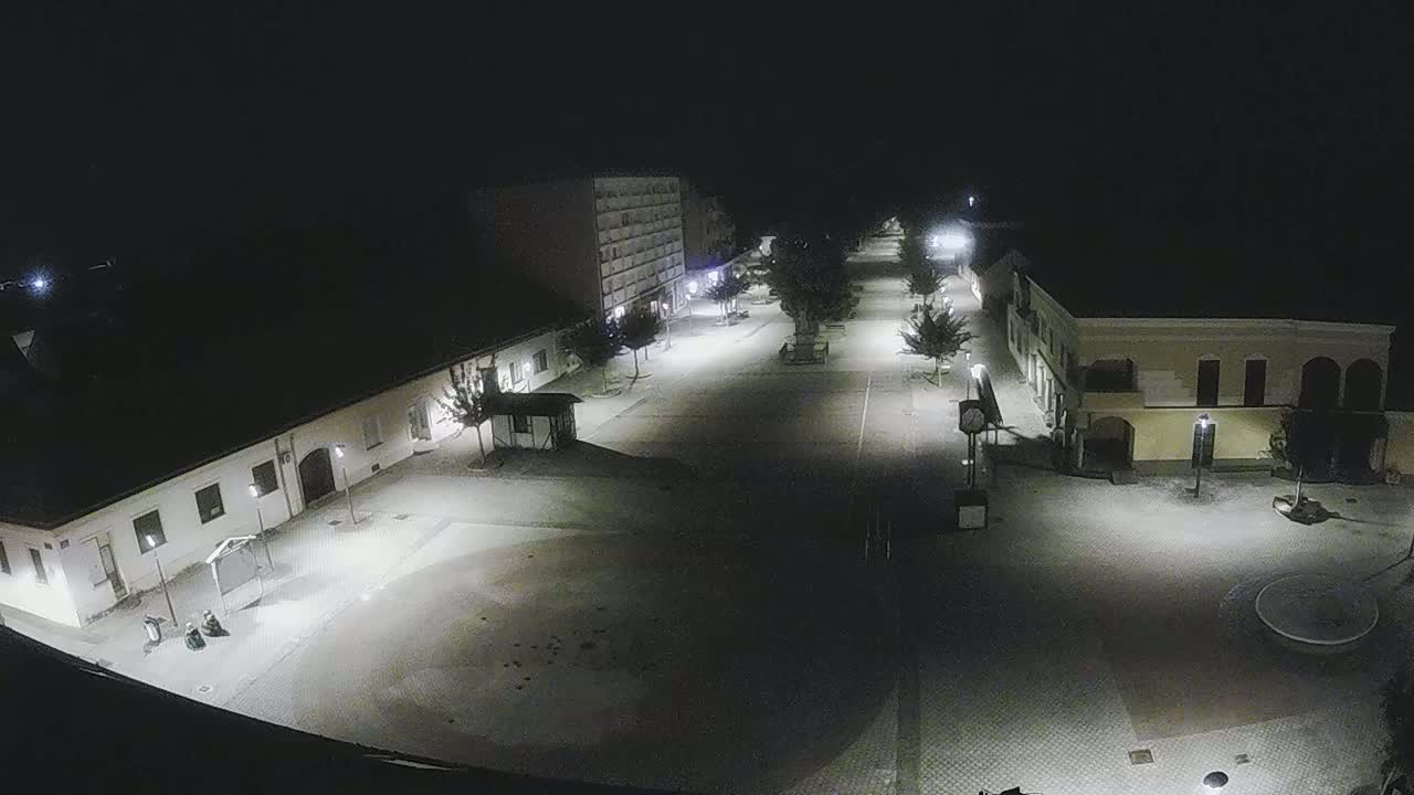 Ludbreg, Concentric Circles Center of the World, Trg Svetog Trojstva (Holy Trinity Square) Live Cam -  Ludbreg, Grad Ludbreg, Varaždin, Croatia