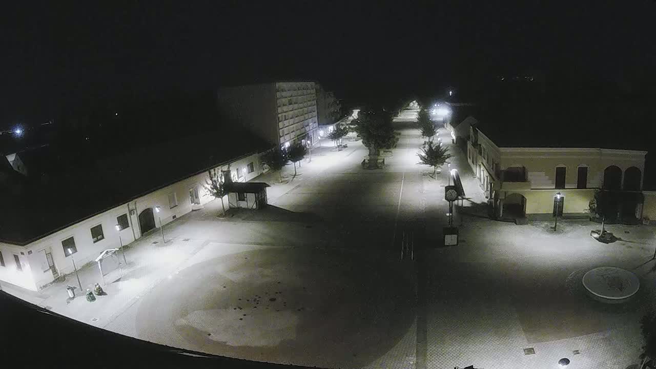 Ludbreg, Concentric Circles Center of the World, Trg Svetog Trojstva (Holy Trinity Square) Live Cam -  Ludbreg, Grad Ludbreg, Varaždin, Croatia