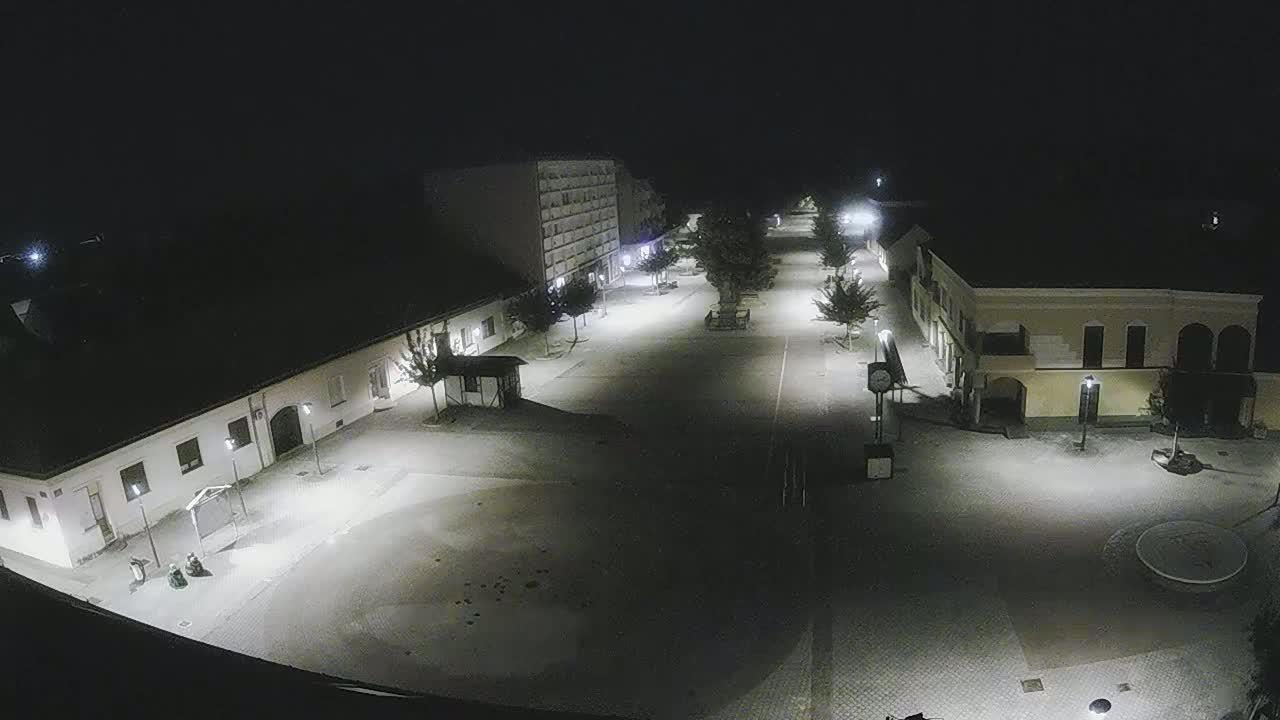 Ludbreg, Concentric Circles Center of the World, Trg Svetog Trojstva (Holy Trinity Square) Live Cam -  Ludbreg, Grad Ludbreg, Varaždin, Croatia