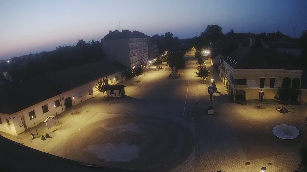 Ludbreg, Concentric Circles Center of the World, Trg Svetog Trojstva (Holy Trinity Square) Live Cam -  Ludbreg, Grad Ludbreg, Varaždin, Croatia
